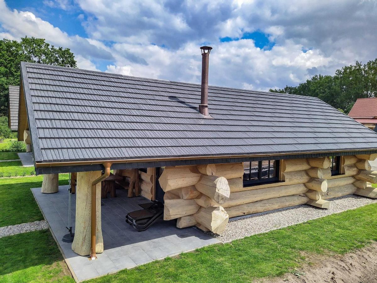 Naturstammhaus Tollensesee Groß Nemerow Exterior foto